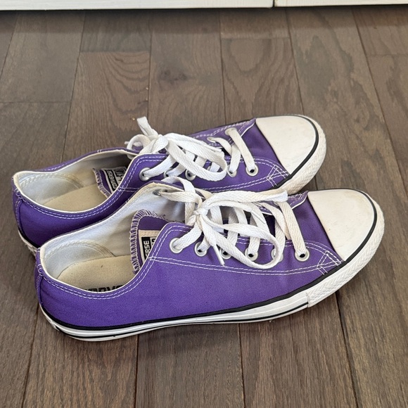 Converse - Picture 4 of 9